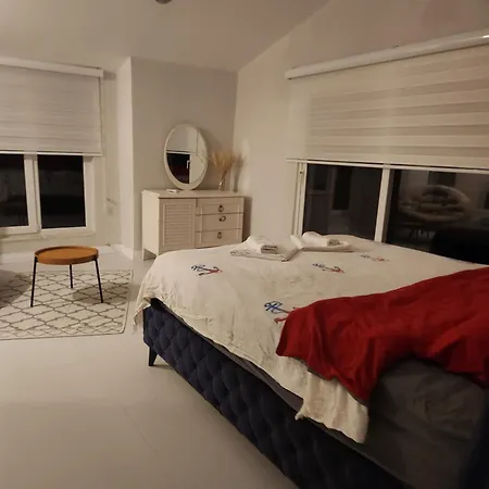 Apartment White Coral House *