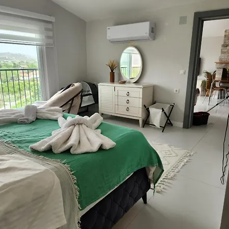 Apartment White Coral House