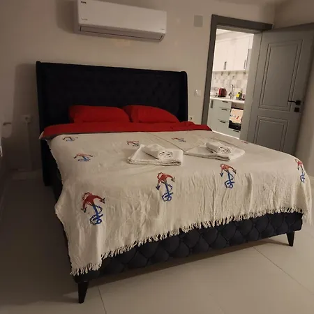 Апартаменты White Coral House